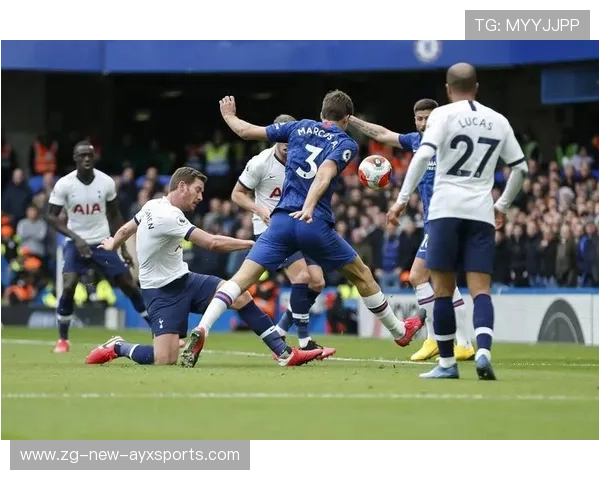 热刺边路的精准传中让比分再次改写——全新战术打破僵局，激情四溢