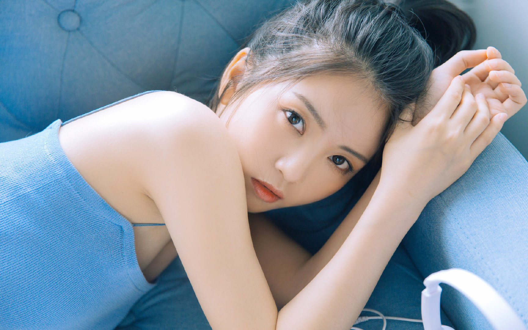 爱游戏体育-小组赛精彩回顾：出线局势逐步明朗，小组赛出线形势