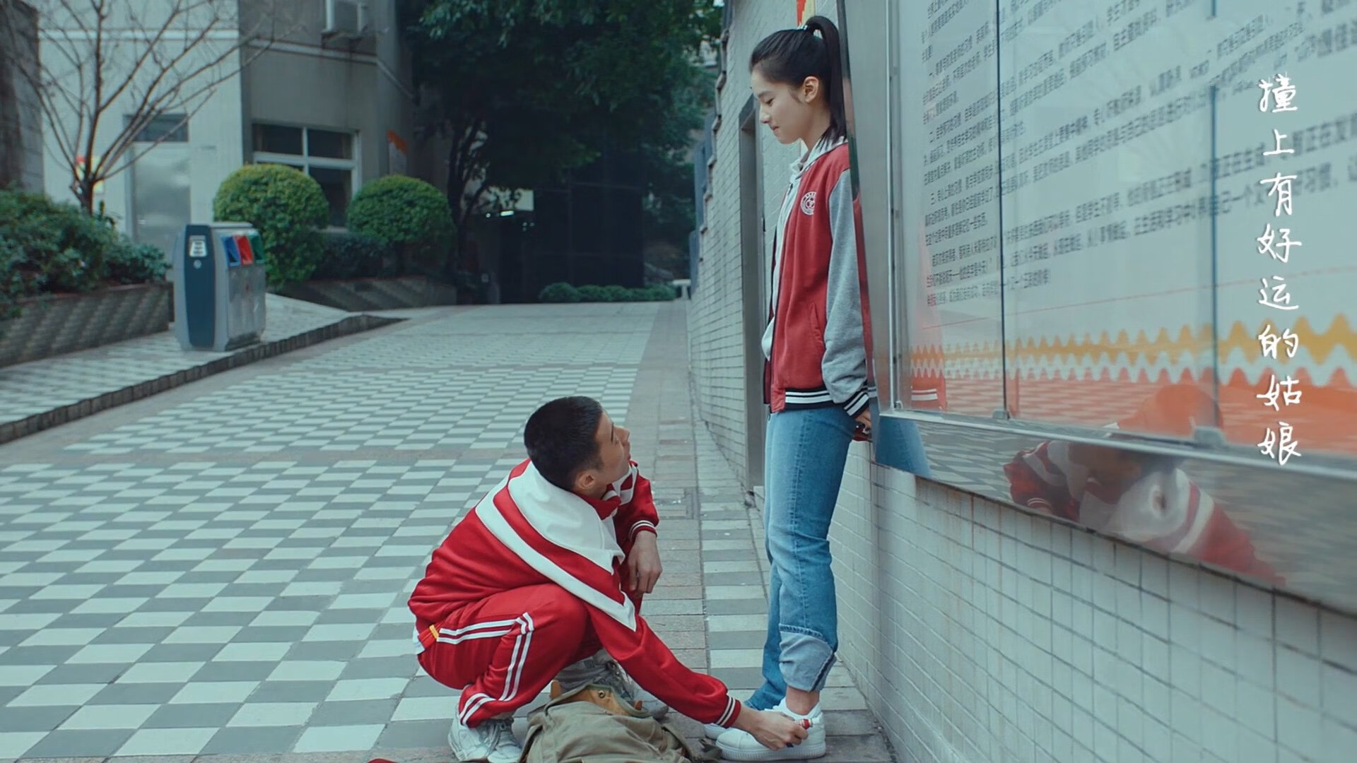 爱游戏体育app-米兰双雄鏖战，争夺意甲冠军